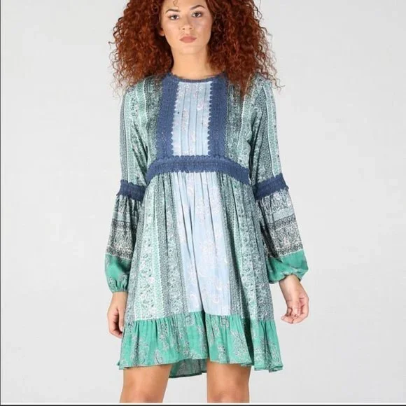 Angie Blue and Green Parsley Print w Balloon Sleeves & Lace detail S - Picture 2 of 10